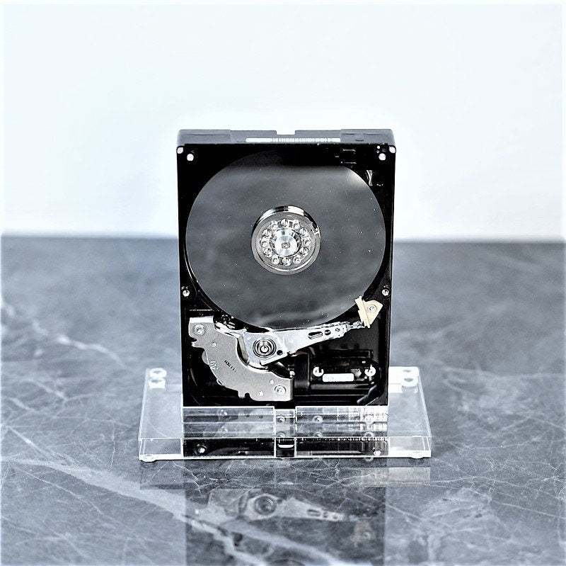 Metal Mechanical Hard Drive with Crystal Base: Exquisite Desktop Display Decor, Showpiece for Model Homes and Villas